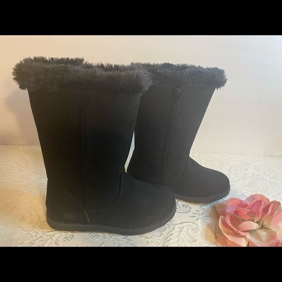 💥Cat & Jack Girls Georgeina faux suede Boots Sizes : Various - Picture 3 of 14
